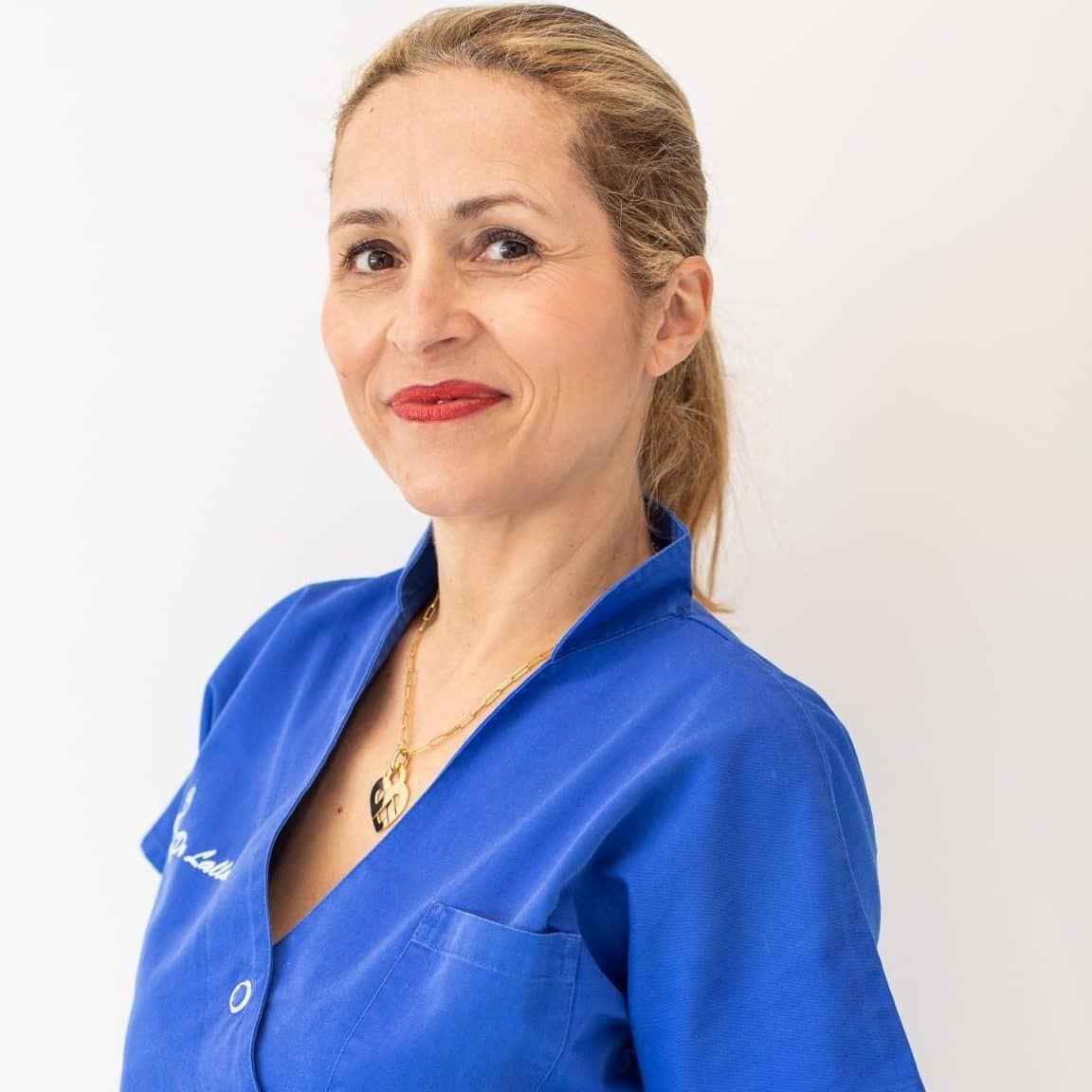 Docteur-Corinne-Lallam-parodontiste-Boulogne-Billancourt